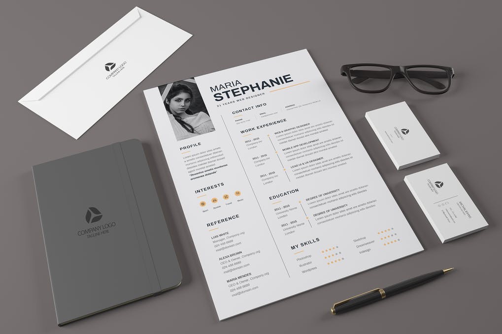 Resume - CV Template Vol.06